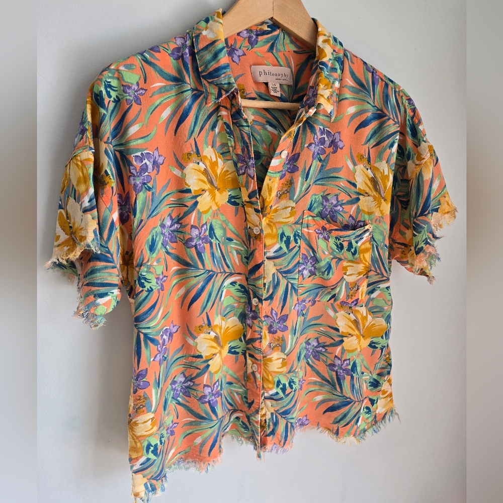 PHILOSOPHY 💯 Rayon Colorful Floral Short Sleeves With Distressed Hem Shirt